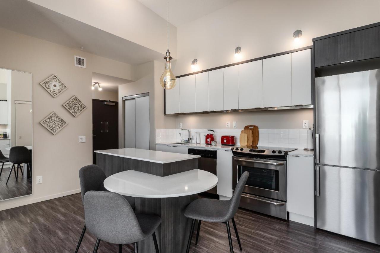 Corner Nest - Luxury Brand New Top Floor 2Bedroom Condo Kelowna Dış mekan fotoğraf